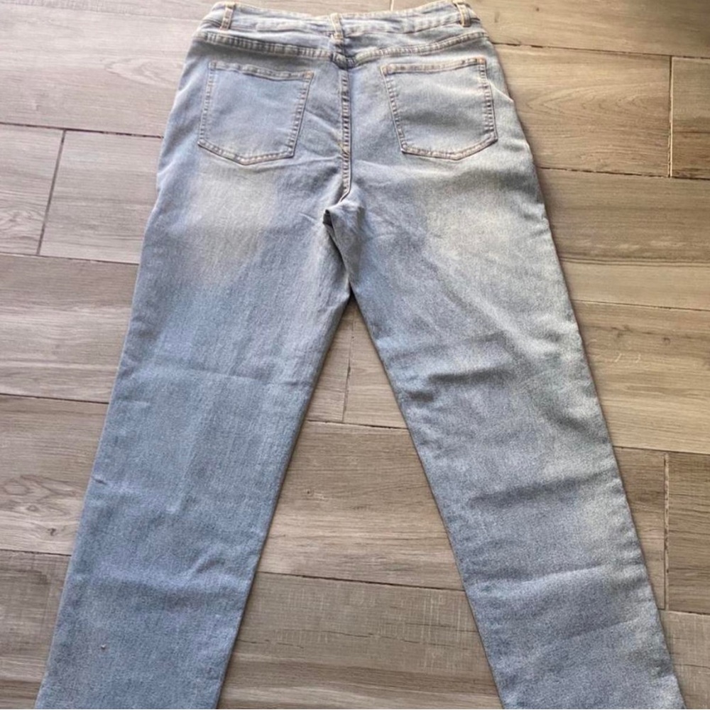Pants - Picture 2 of 4